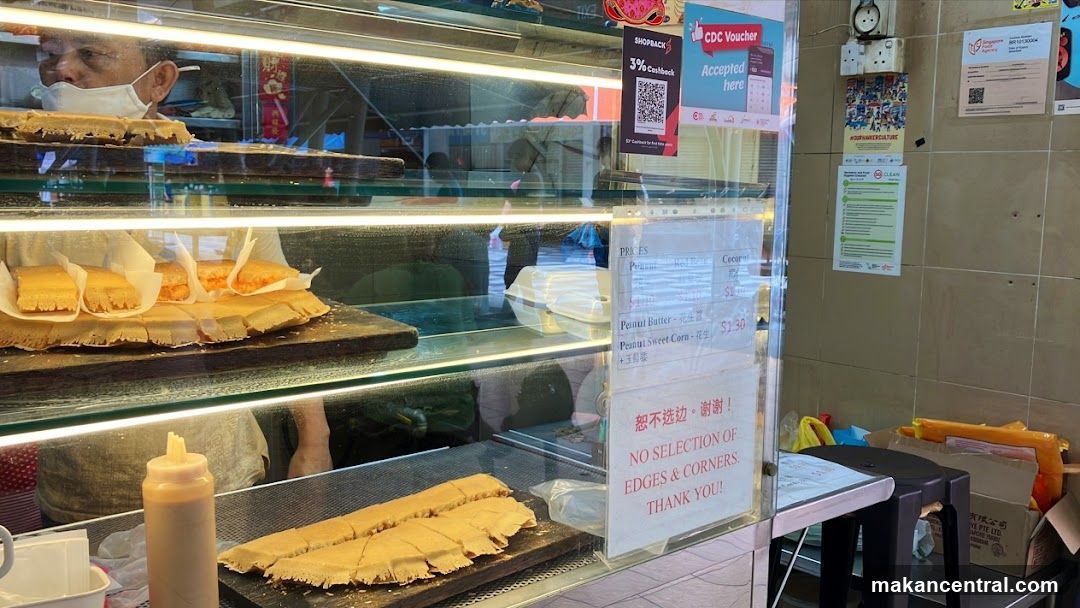 Food display with menu and signage