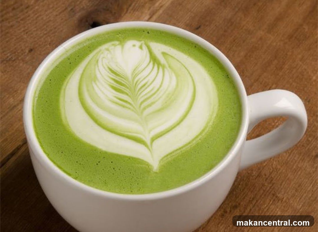 Matcha Latte with Latte Art