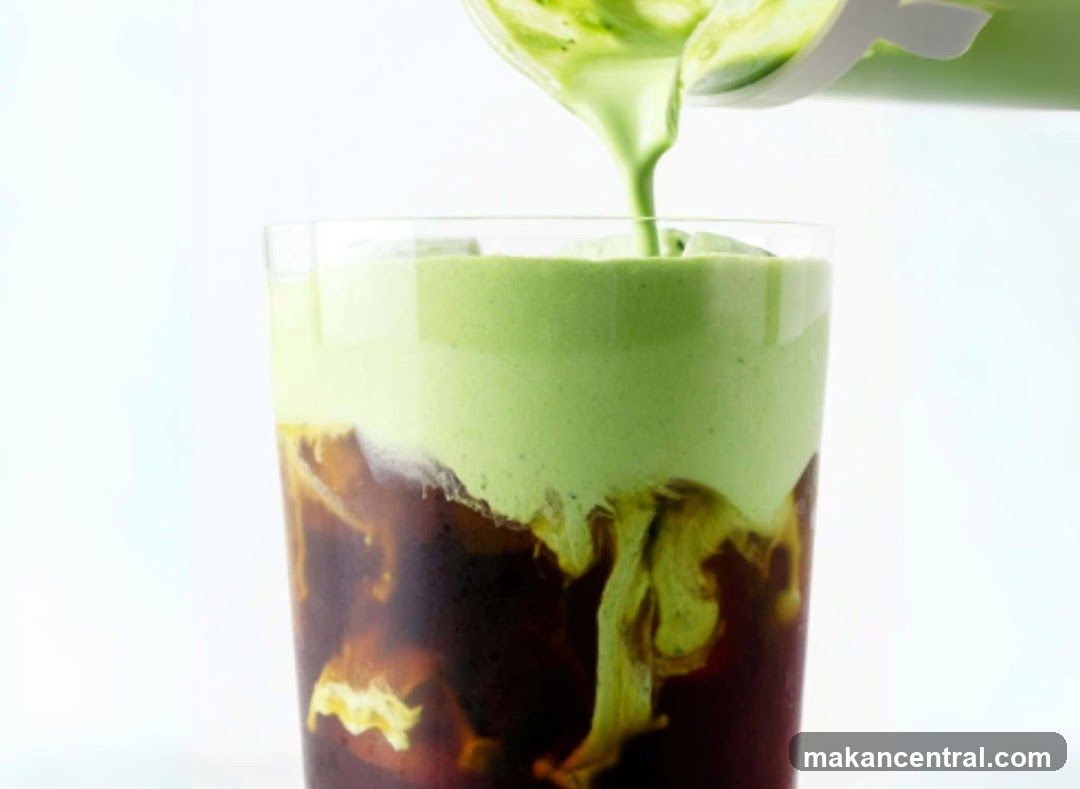 Iced Matcha Latte