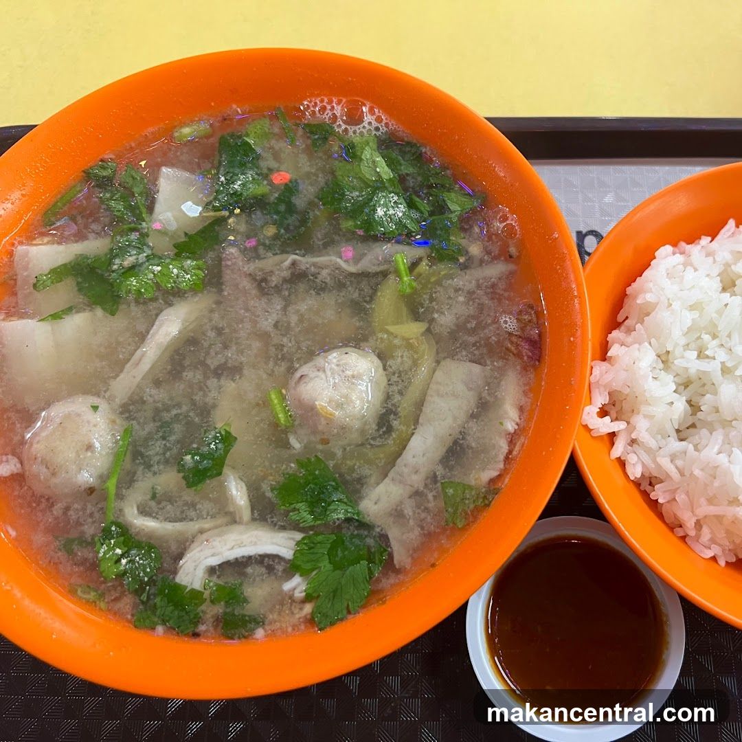 Fishball Soup with Rice