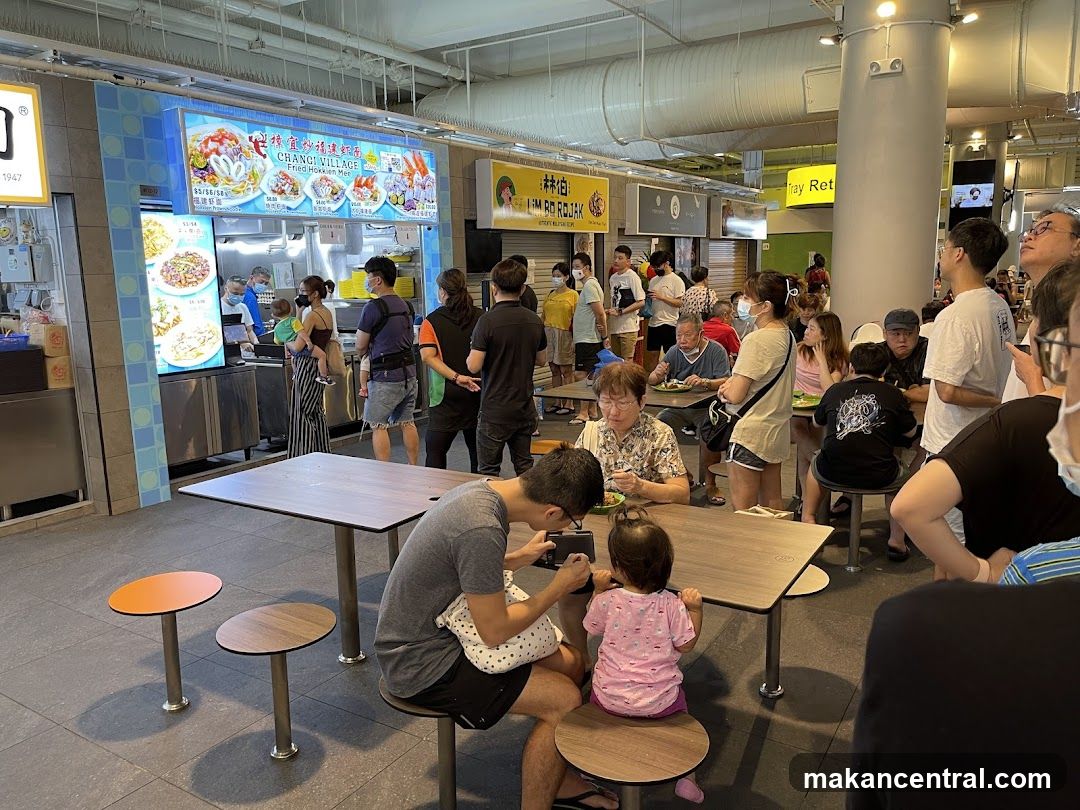 Busy Food Court