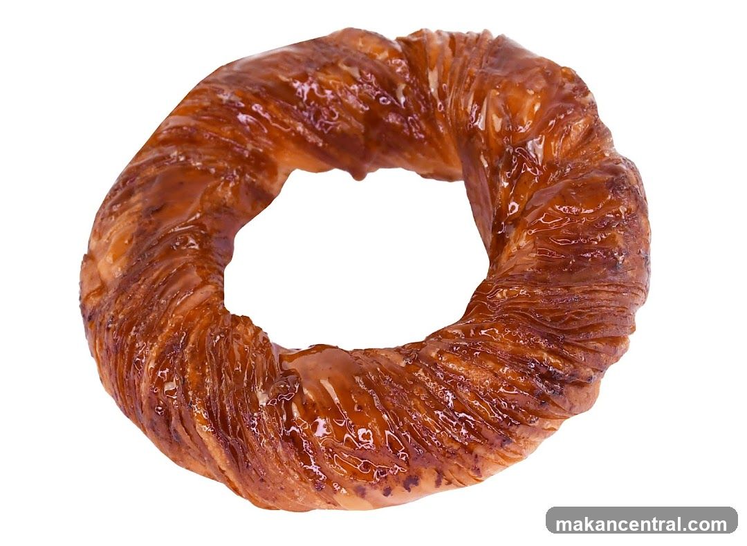 Ring-shaped pastry