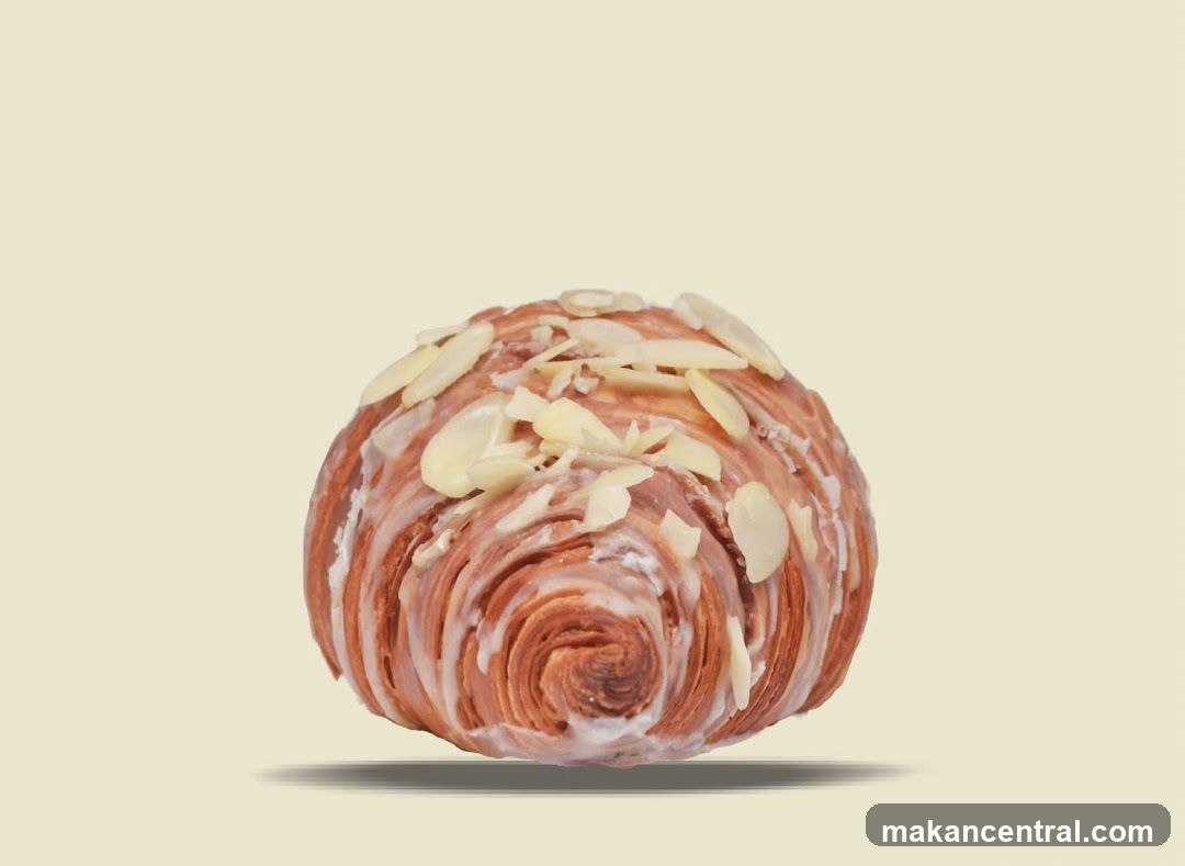 Almond Croissant
