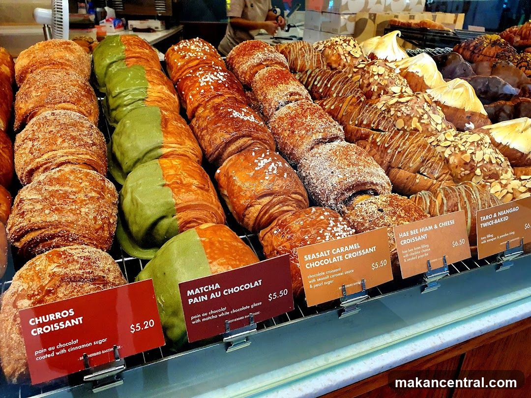 Croissants Display