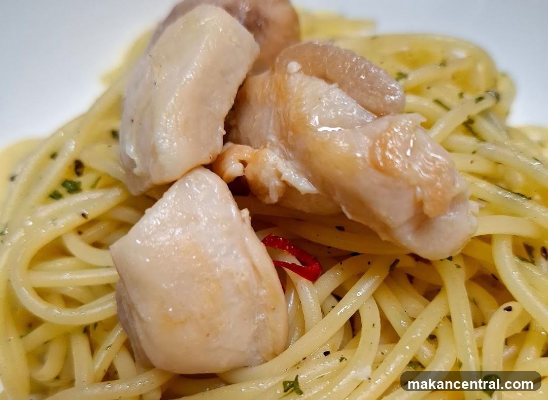 Spaghetti with Scallops