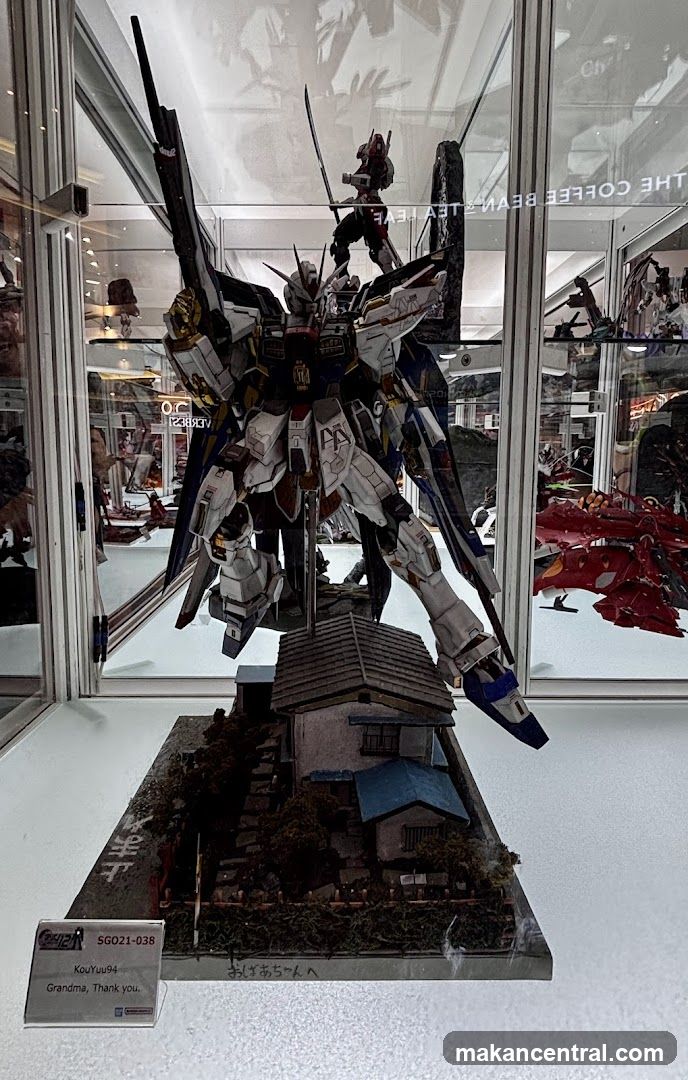 Gundam Model Display