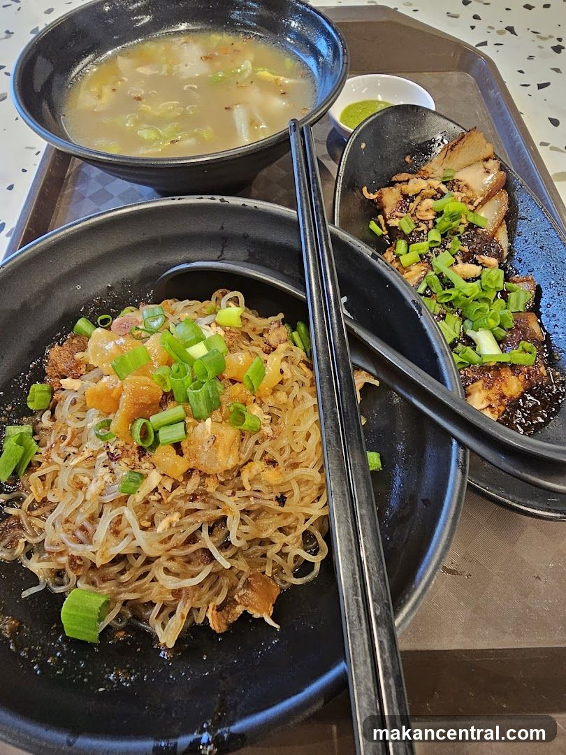 Noodles with Meat and Soup