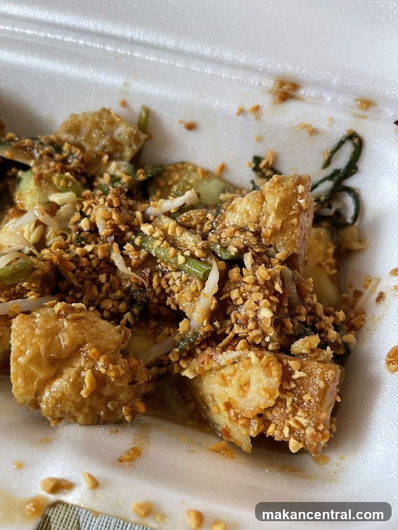 Fried Tofu Salad with Peanuts
