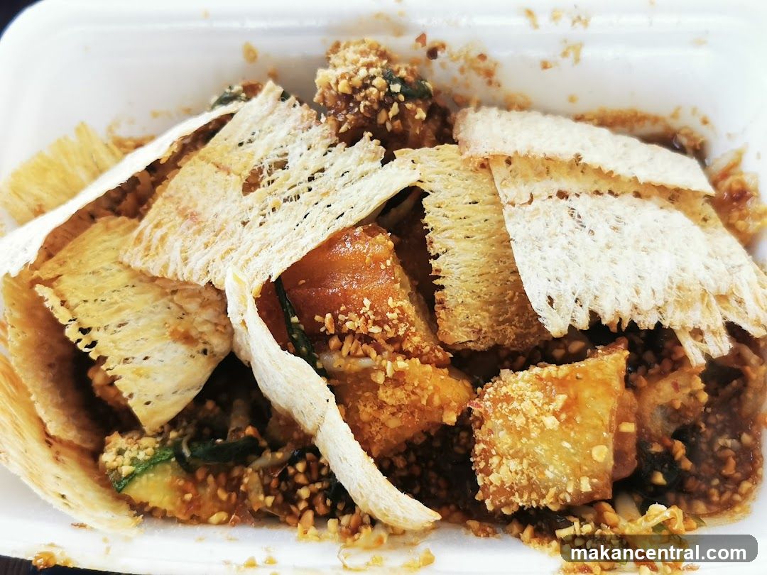 Savory Snack with Crispy Toppings