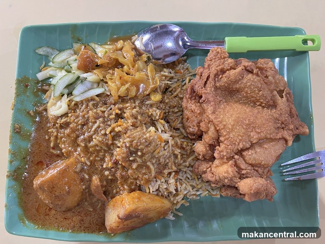 Fried Chicken and Rice Plate