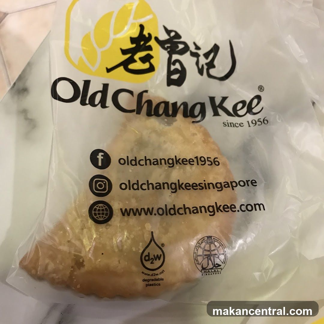 Old Chang Kee Bag with Pastry