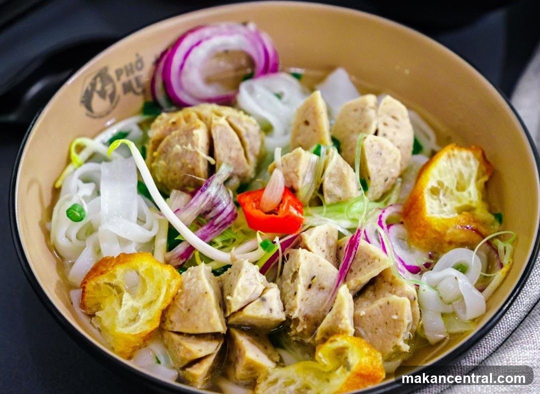 Pho with Meatballs