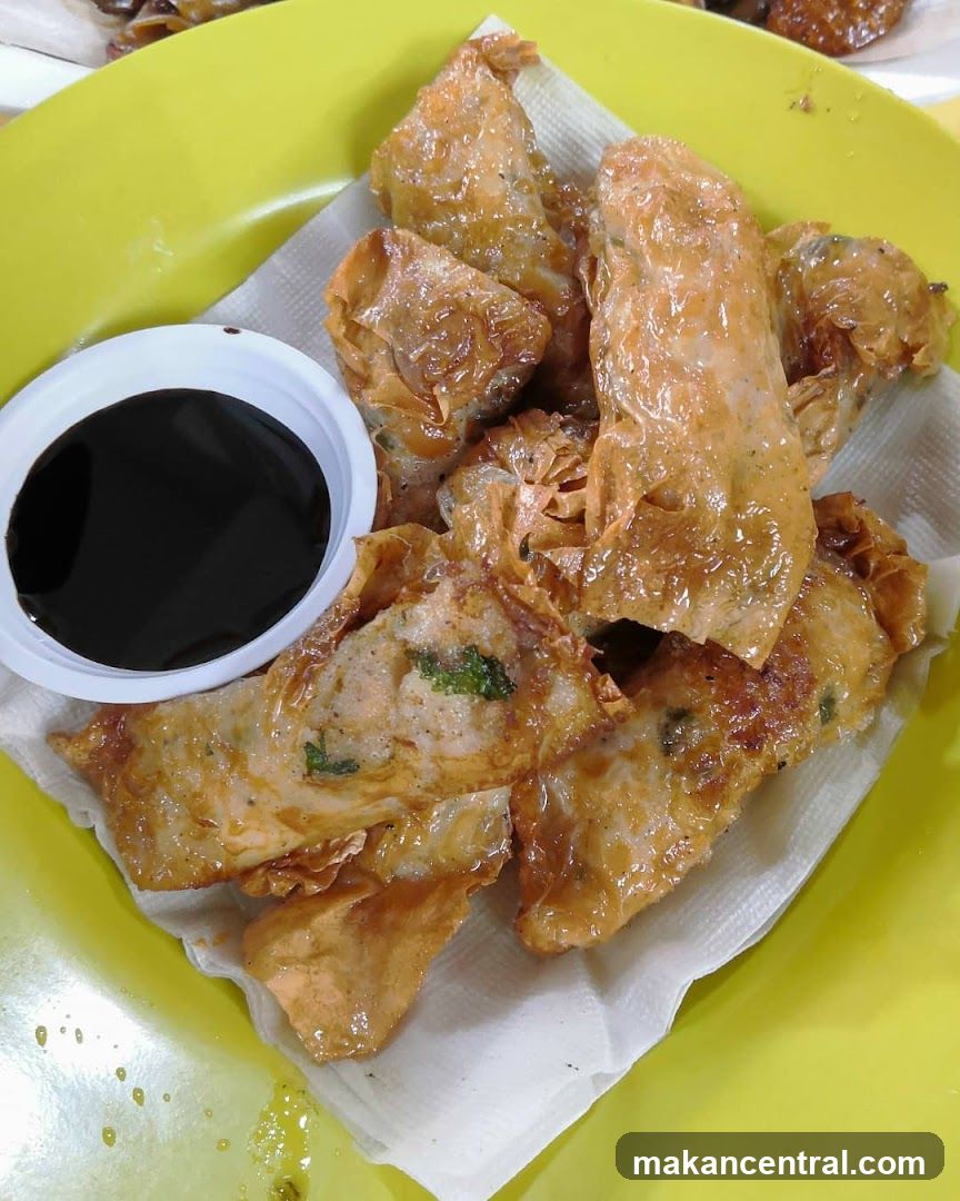 Fried Bean Curd Rolls with Dipping Sauce