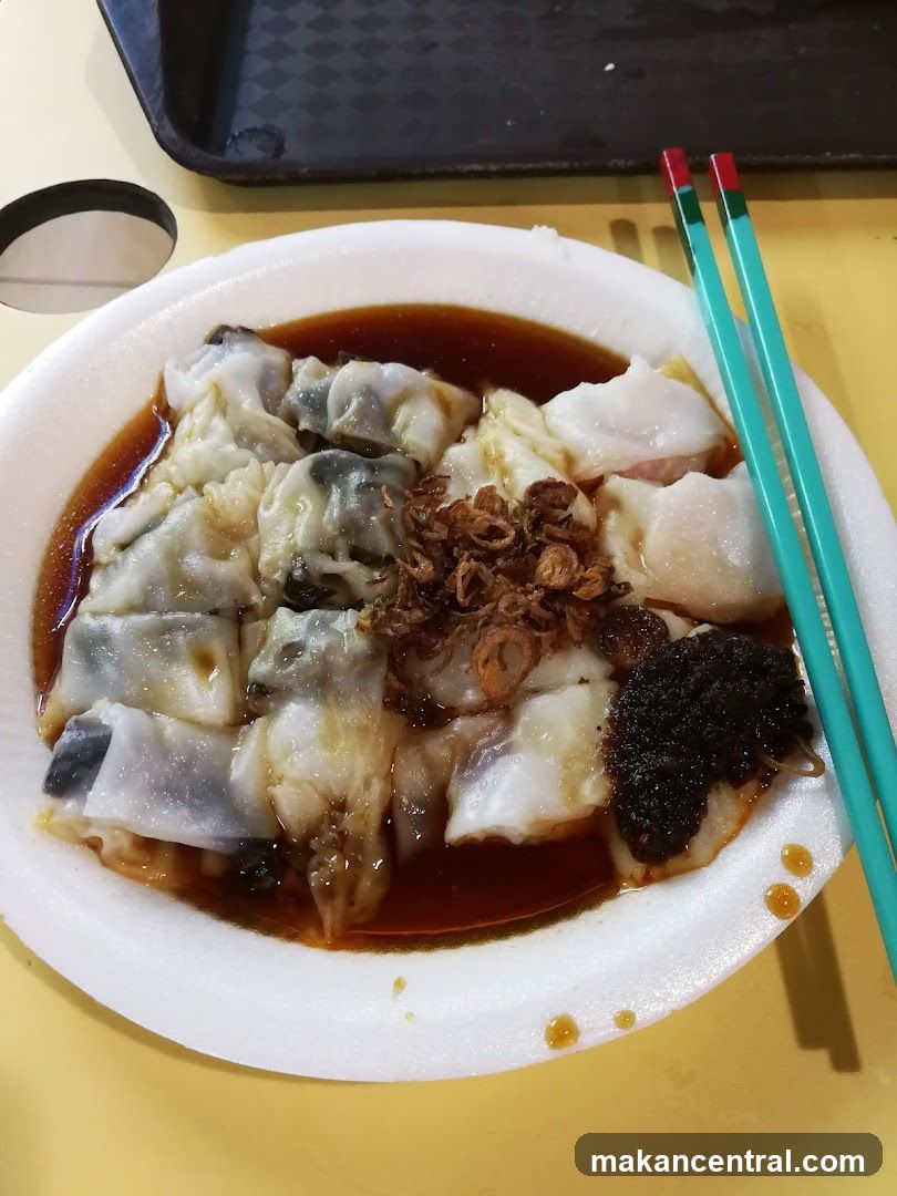 Chee Cheong Fun with Soy Sauce