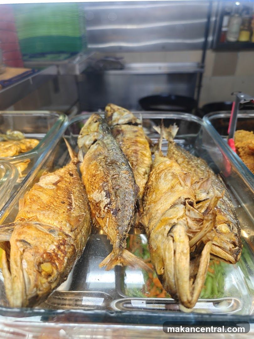 Fried Fish Display