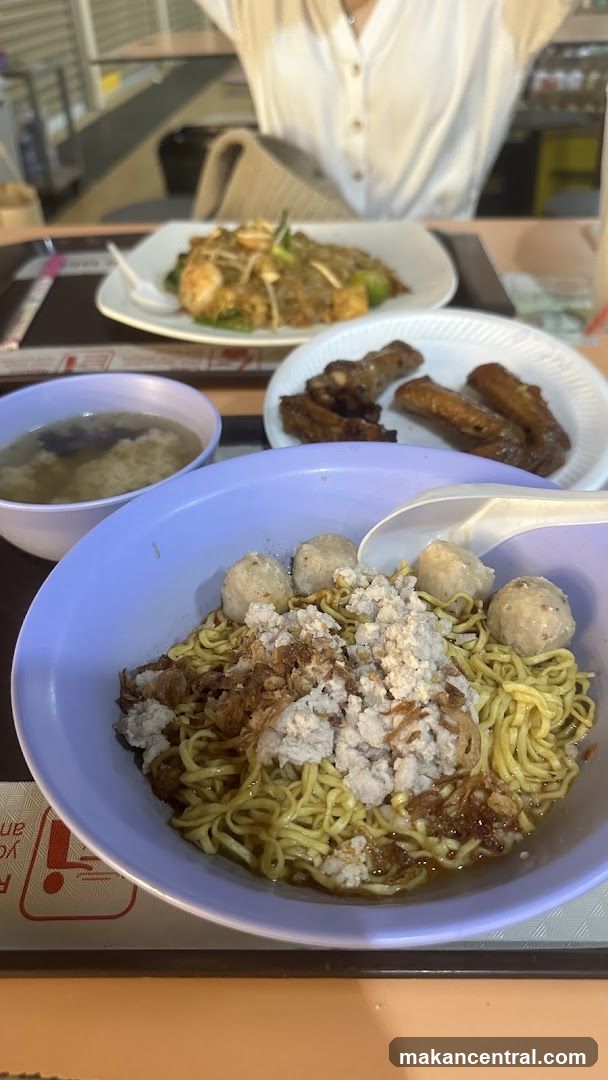 Noodles with Meatballs and Side Dishes