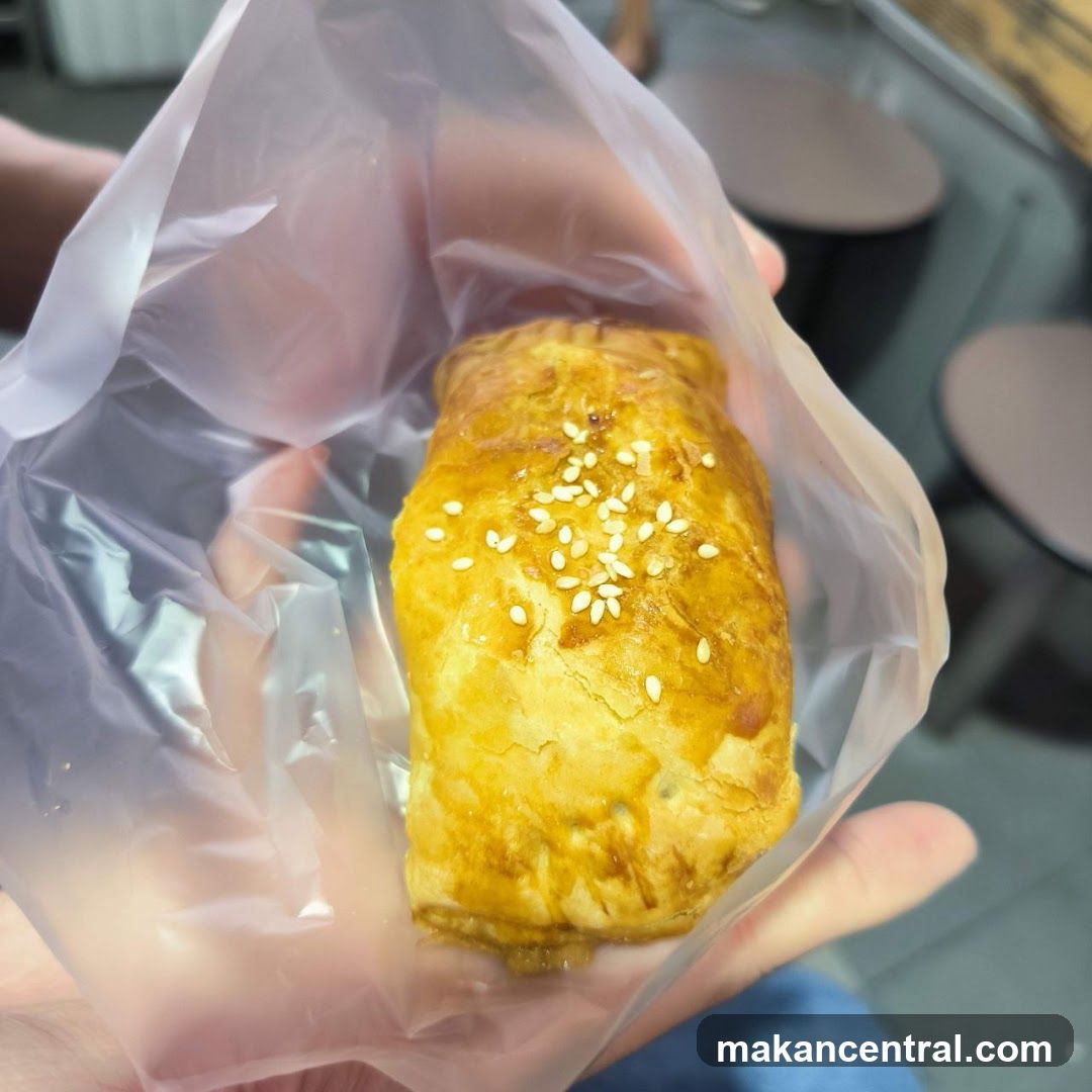 Baked Pastry with Sesame Seeds