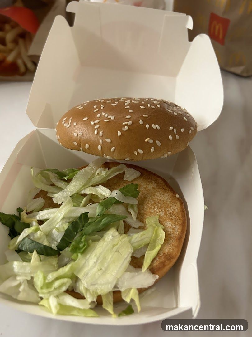 Burger with Lettuce