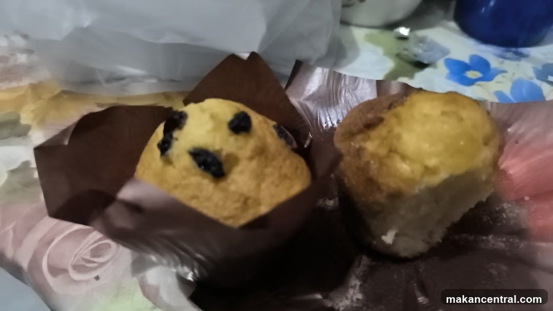 Two Muffins