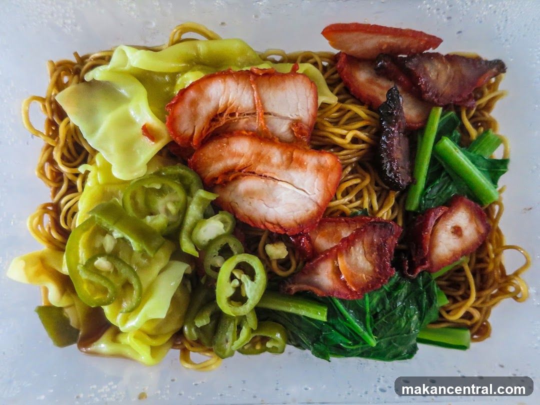 Noodles with Char Siu and Vegetables