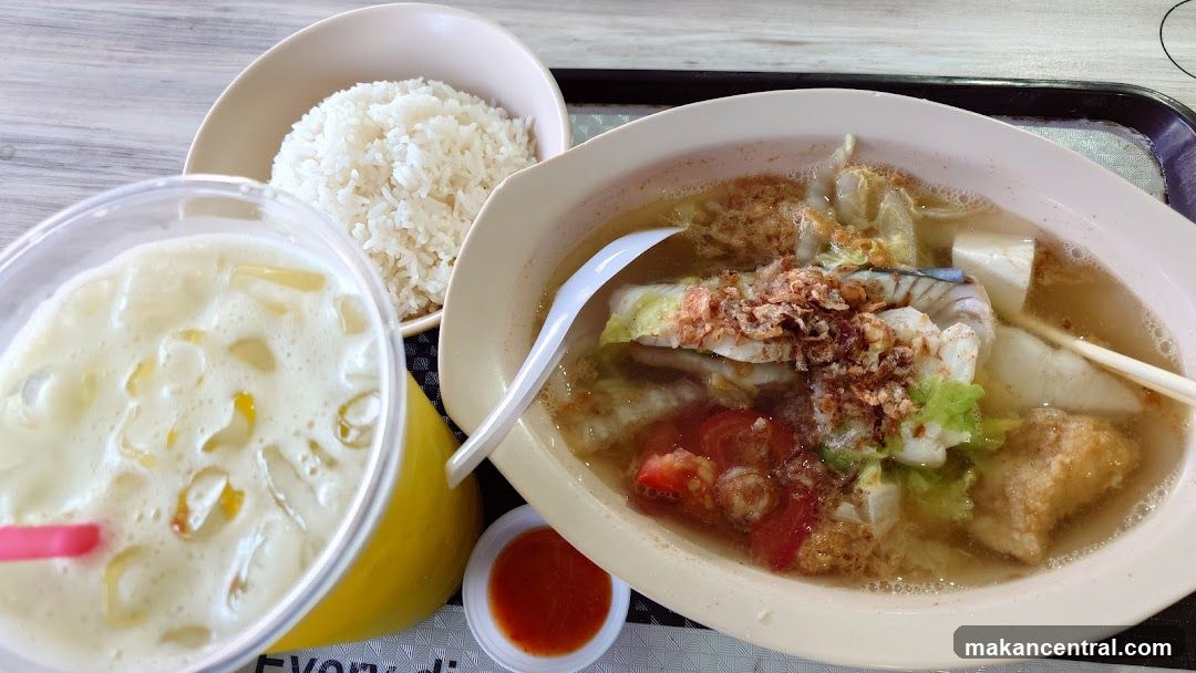 Fish Soup with Rice and Drink