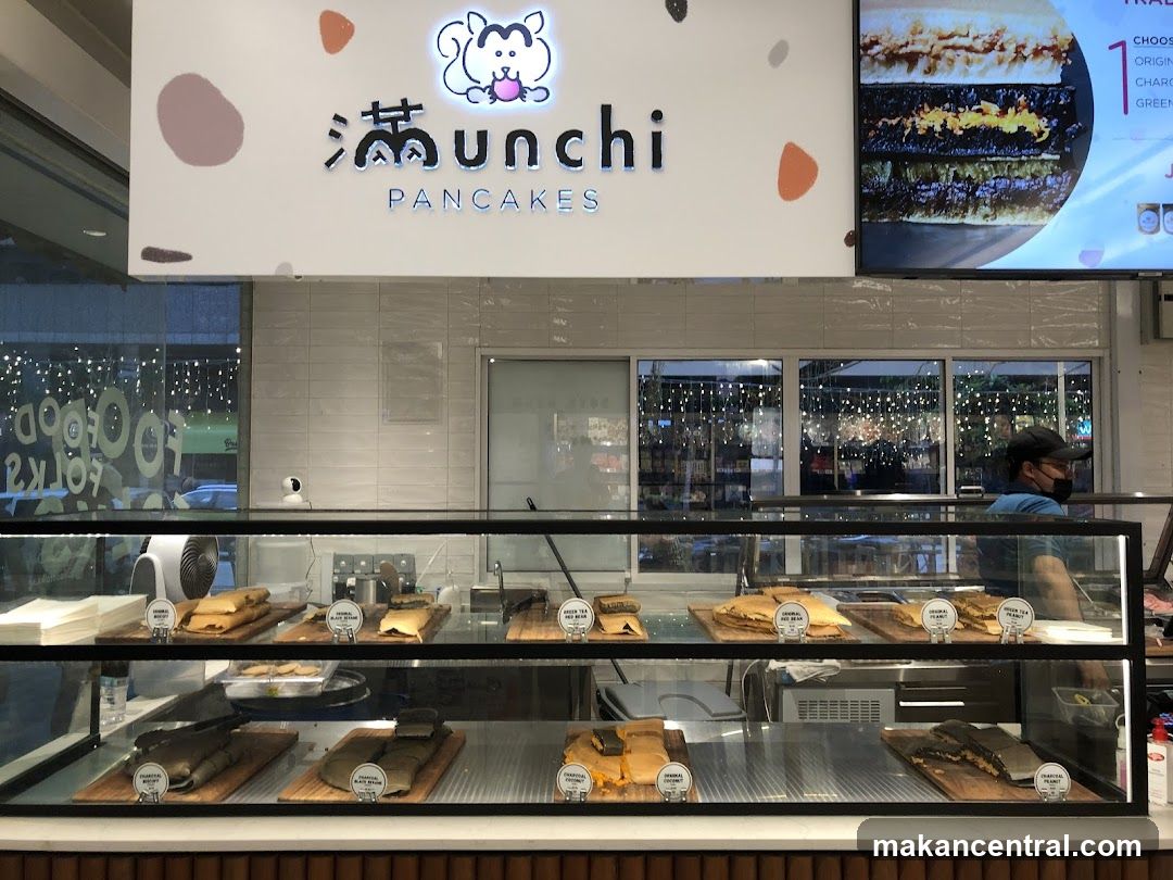 Unchi Pancakes Display