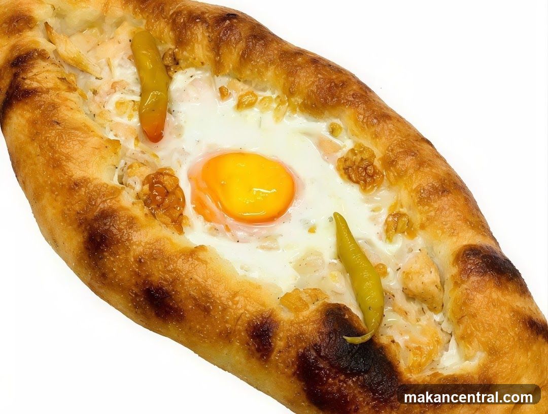 Pide with Egg and Chicken