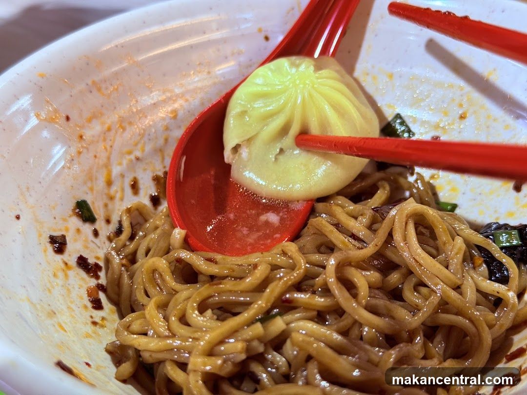 Noodles and Soup Dumpling