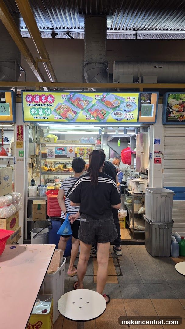Economic Bee Hoon • Nasi Lemak