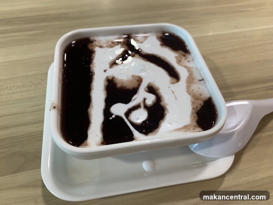 Black Bean Dessert with Coconut Milk