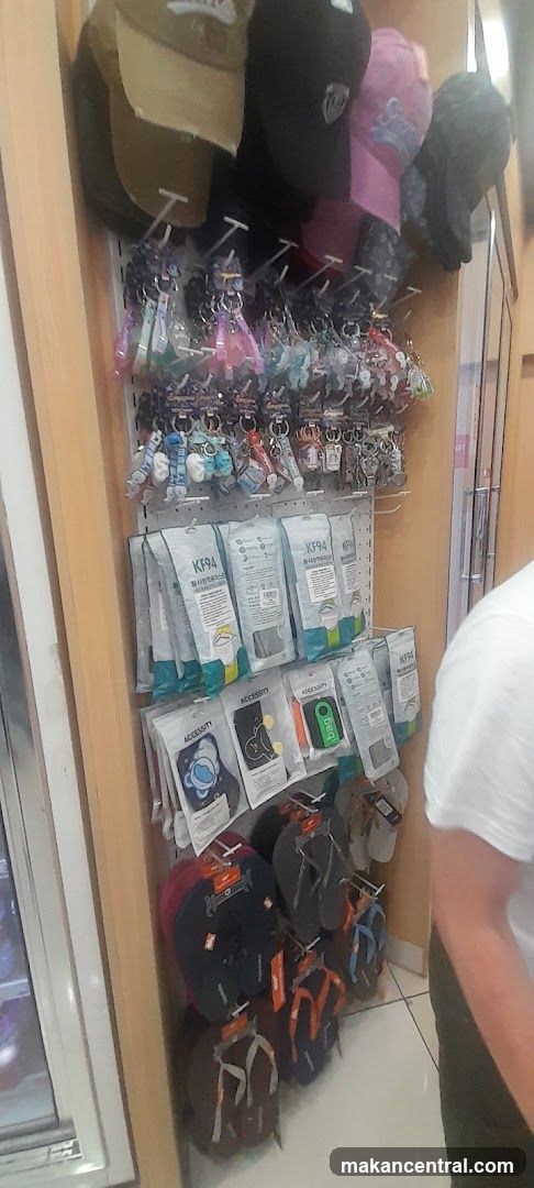 Display of accessories