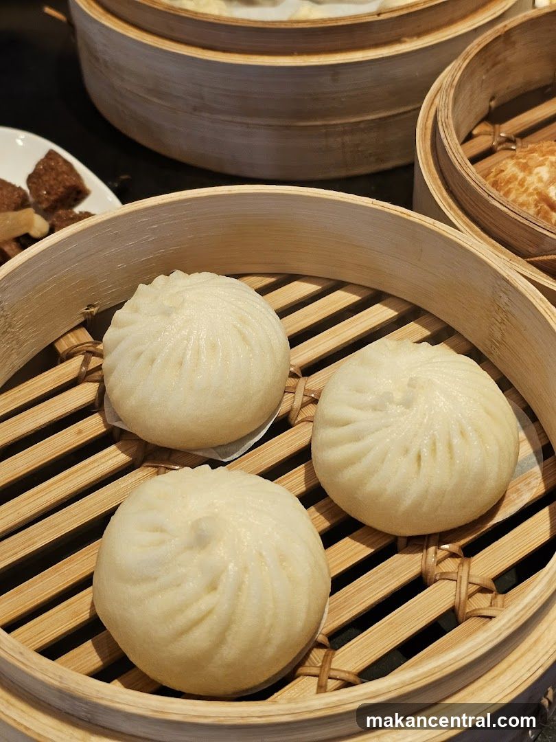 Steamed Buns in Bamboo Steamer