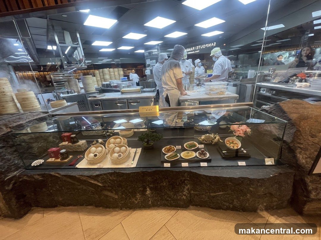 Dim Sum Display and Kitchen
