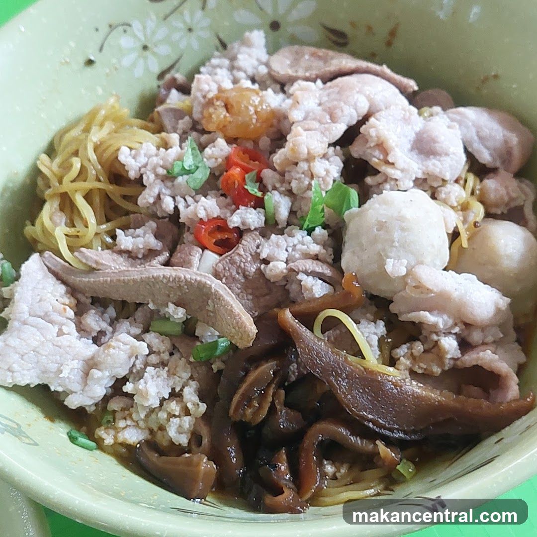 Noodle Soup with Pork and Meatballs