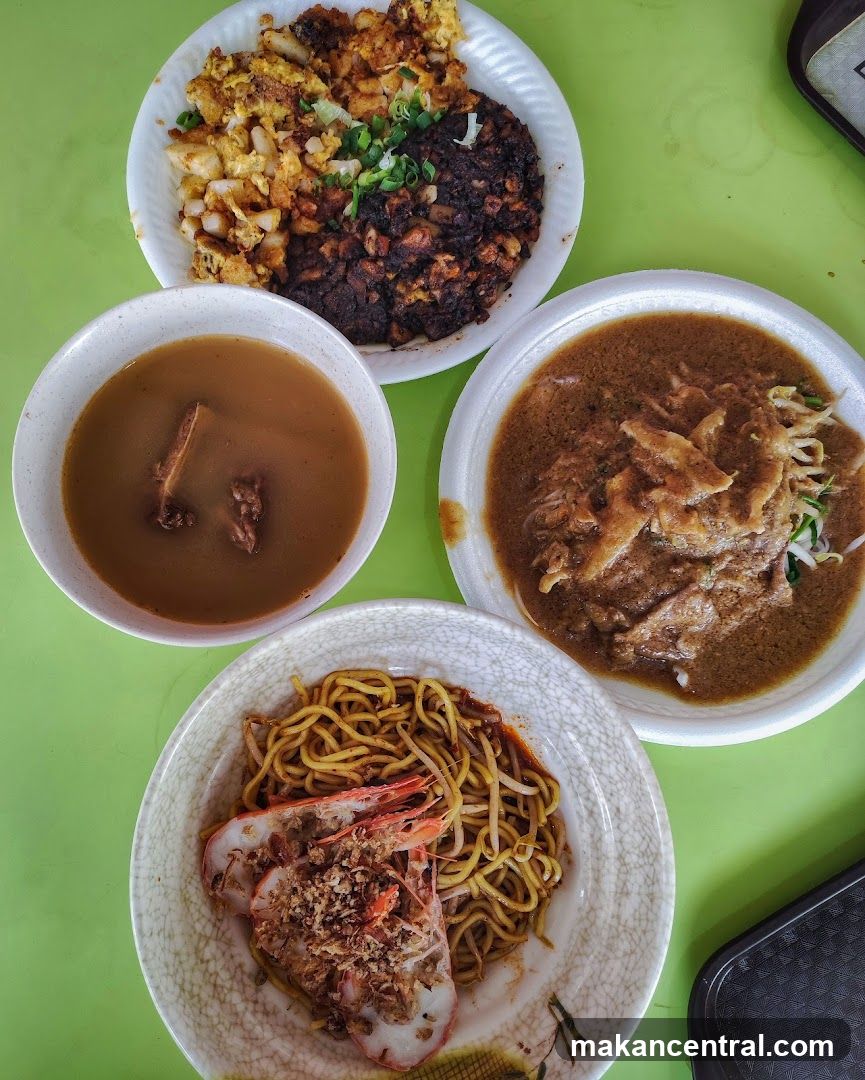 Four dishes of food