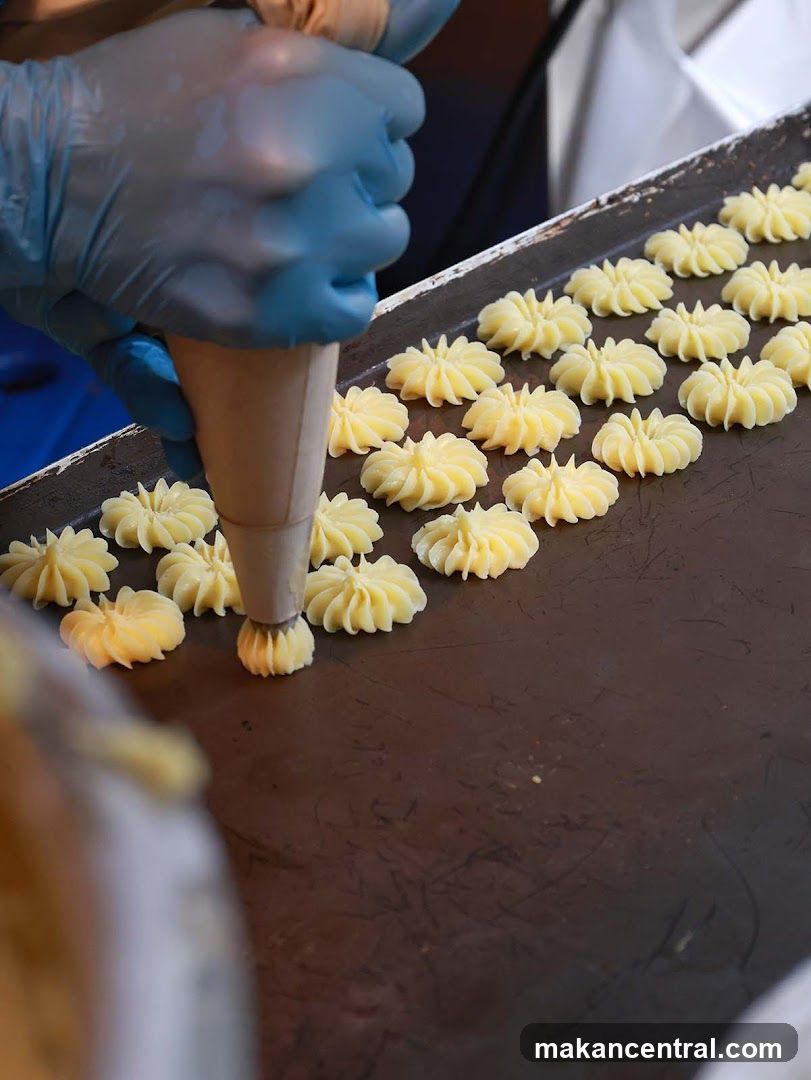Piping Cookies