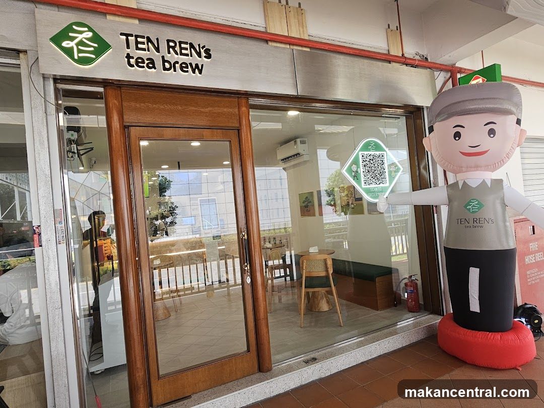 TEN REN‘s tea brew (Bras Basah Complex)