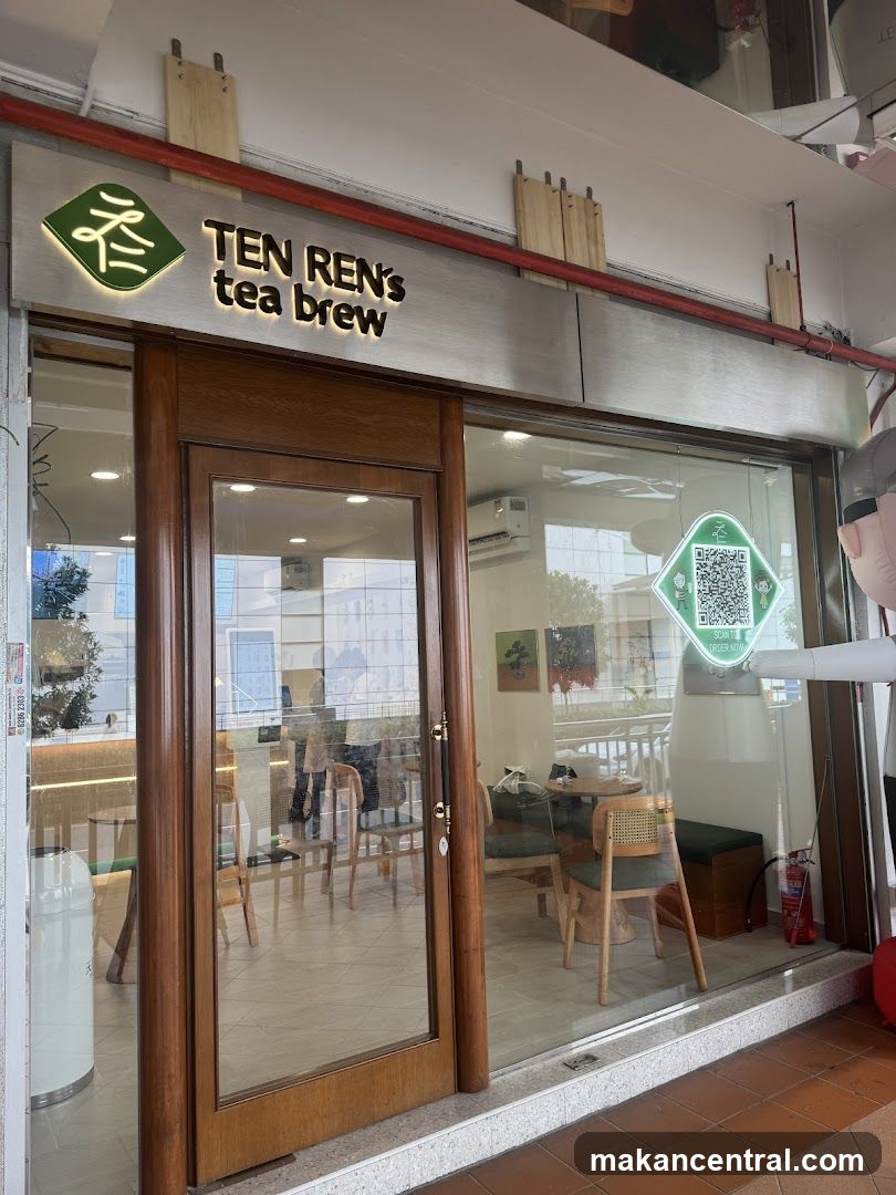 TEN REN‘s tea brew (Bras Basah Complex)
