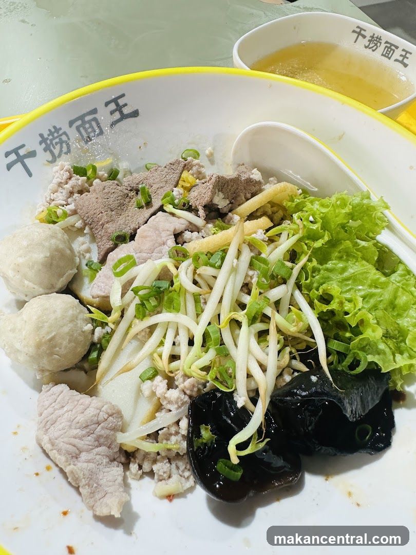 Noodles with Pork and Liver