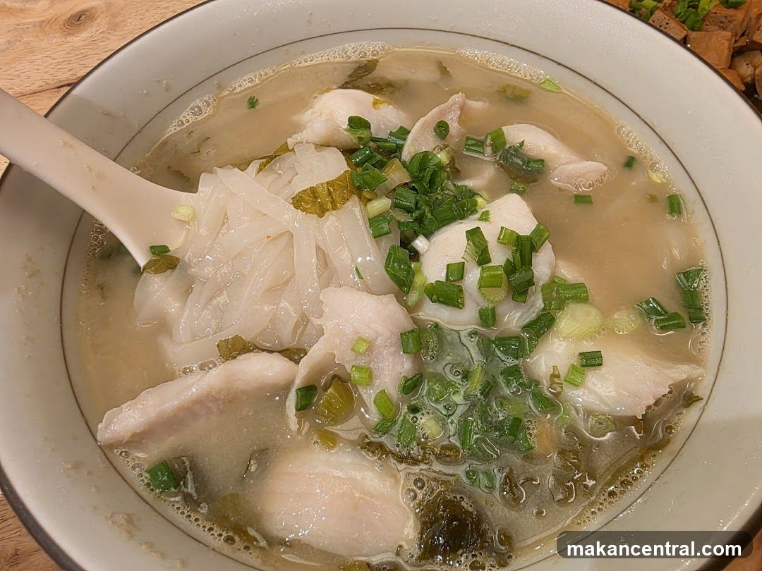 Fish Soup with Noodles