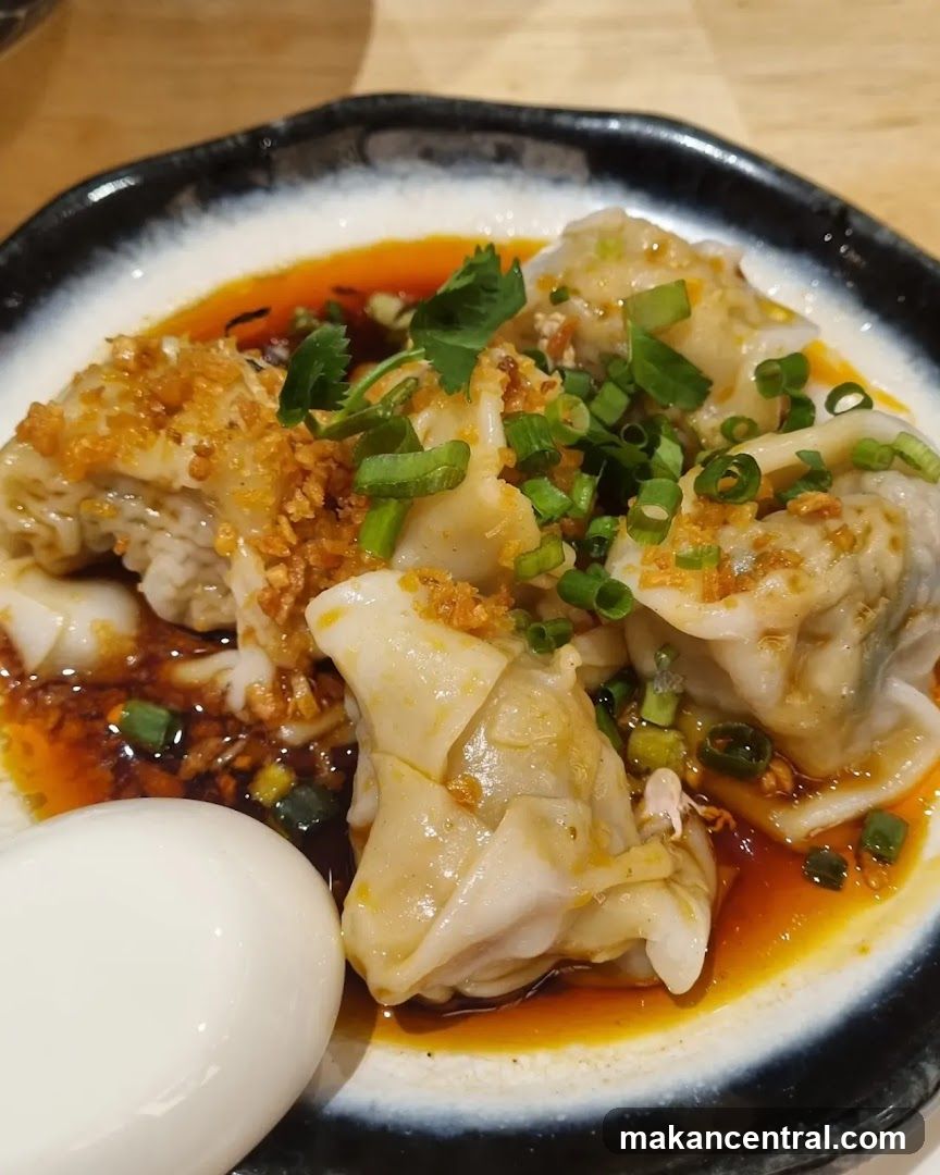Spicy Wontons with Egg