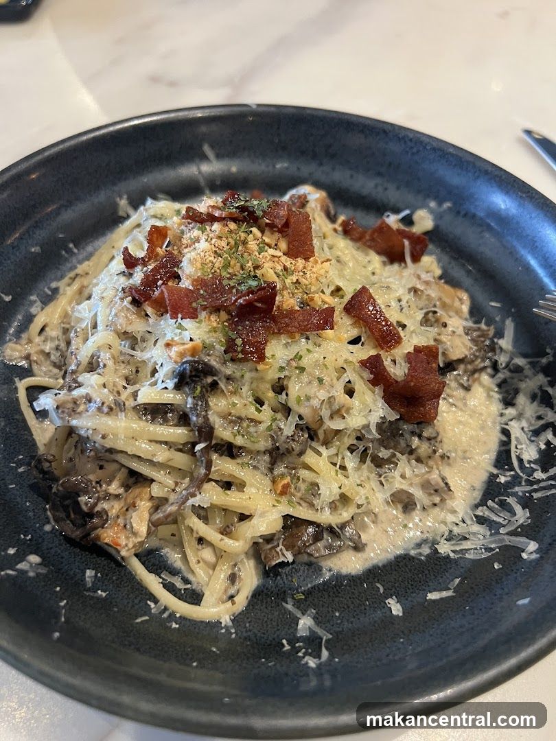 Mushroom and Bacon Pasta