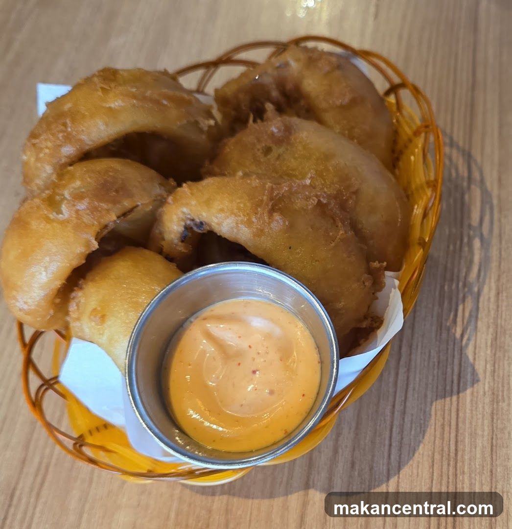Fried Calamari Rings with Dip