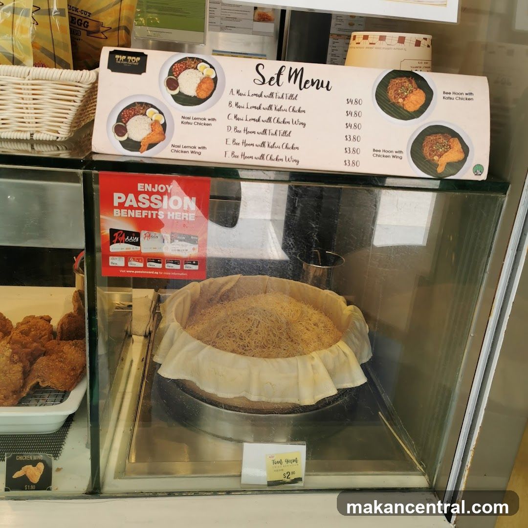 Food display with set menu