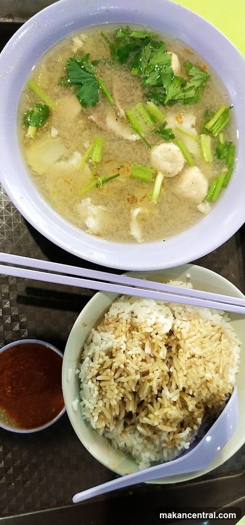 Fishball Soup with Rice