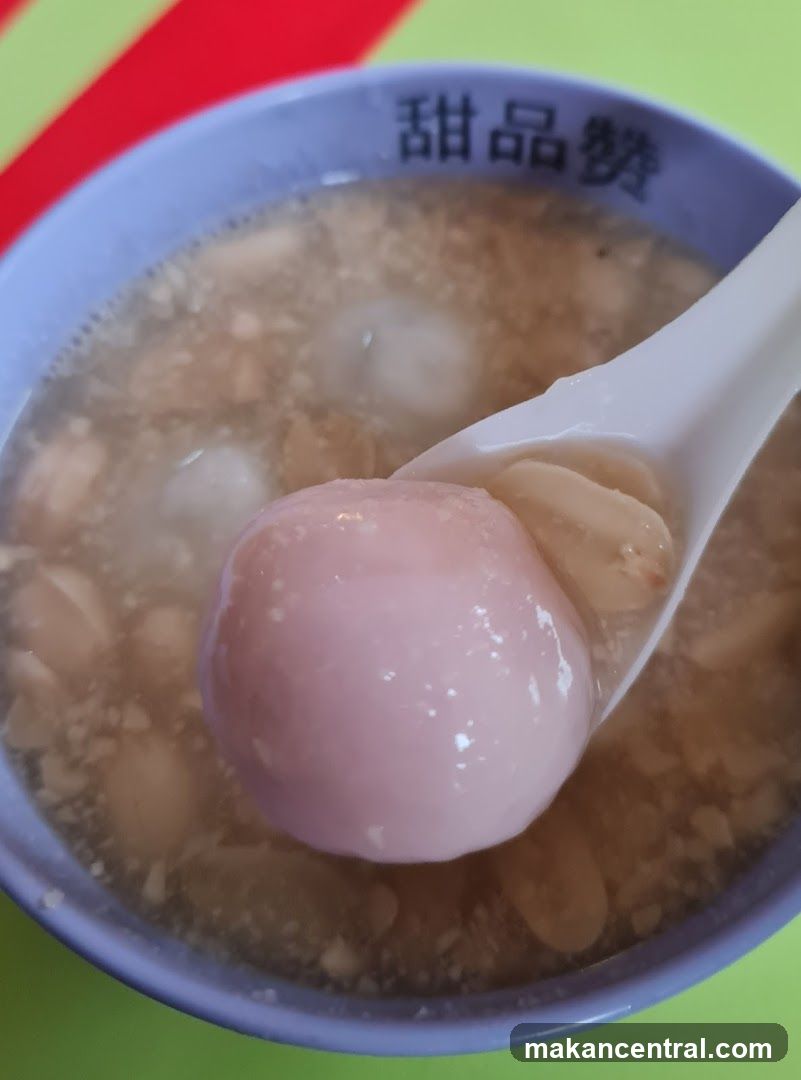 Sweet Soup with Tangyuan