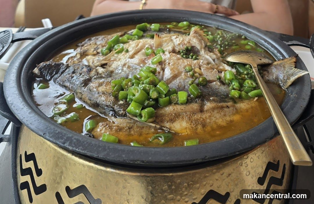 Steamed Fish with Peppers