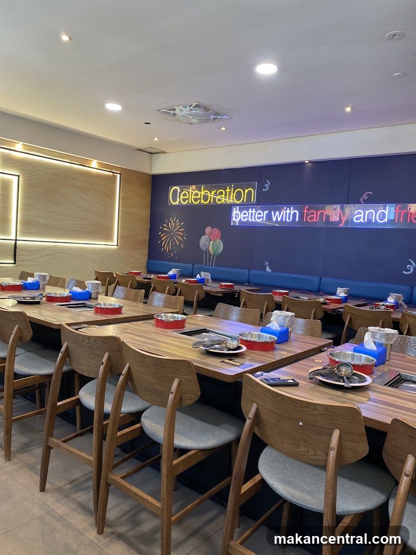 Restaurant Dining Area
