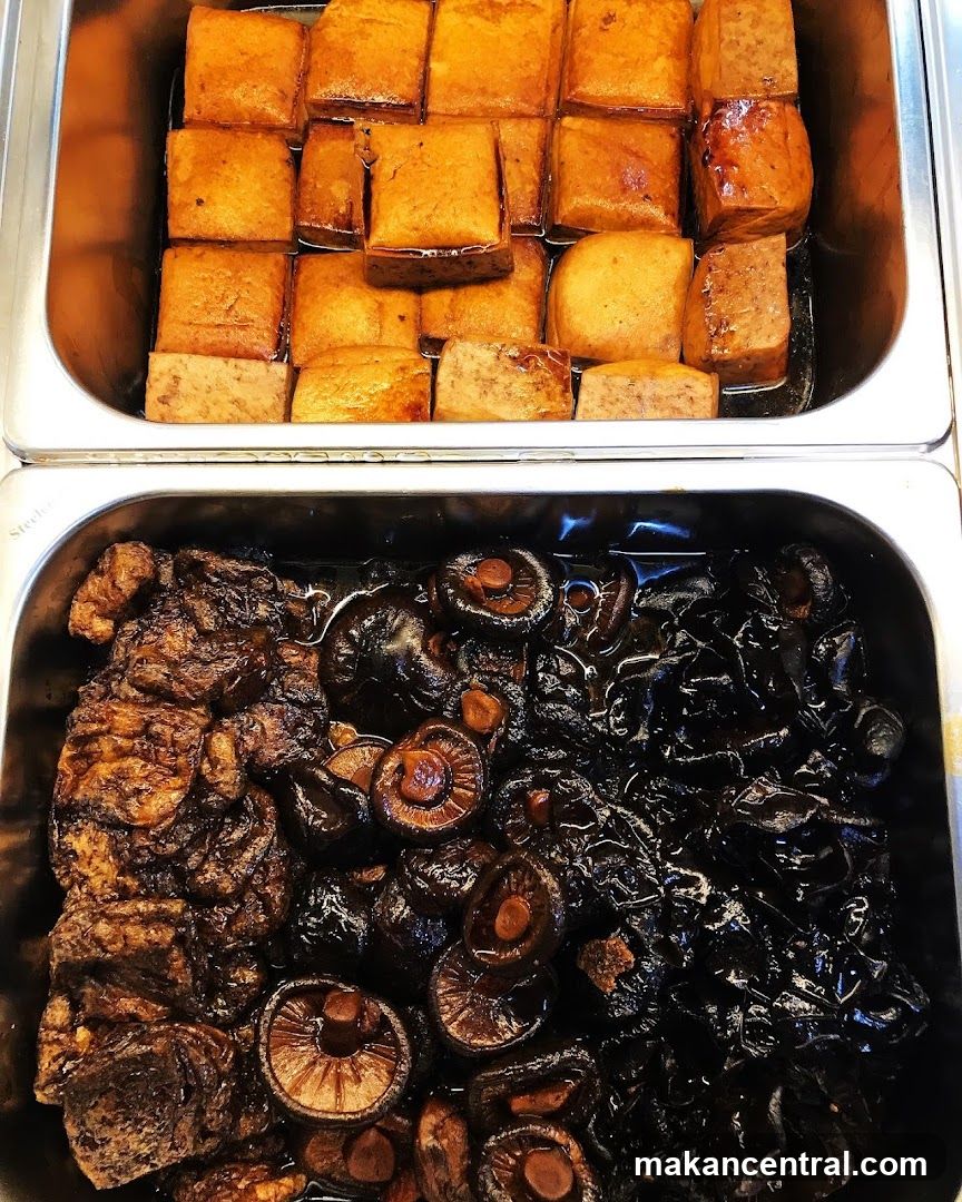 Braised Tofu and Mushrooms