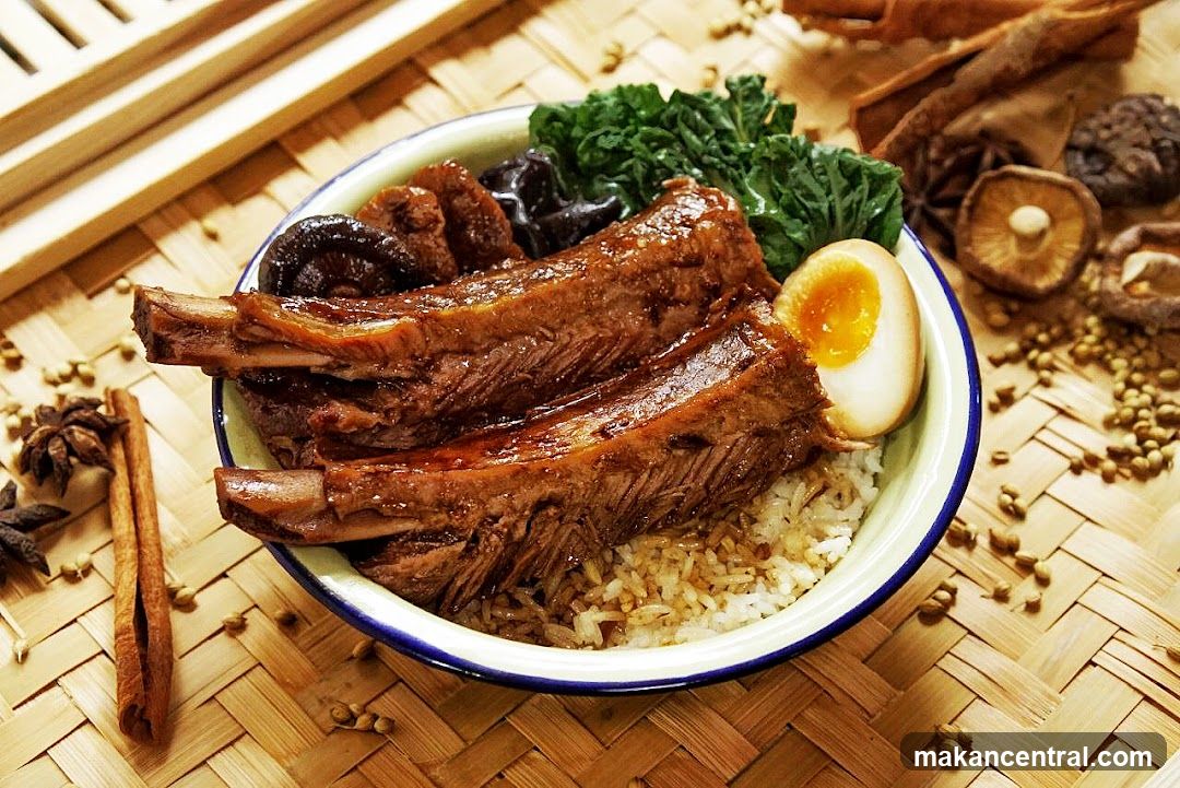 Braised Pork Ribs with Rice